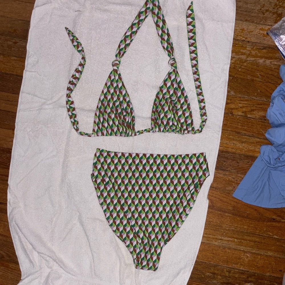 Skatie Geometric Patterned Bikini